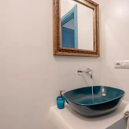 Guesthost - Casadaamare *